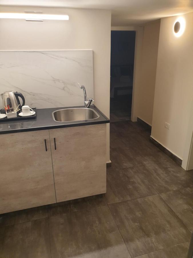 Hermitage Hotel Bat Yam Bagian luar foto